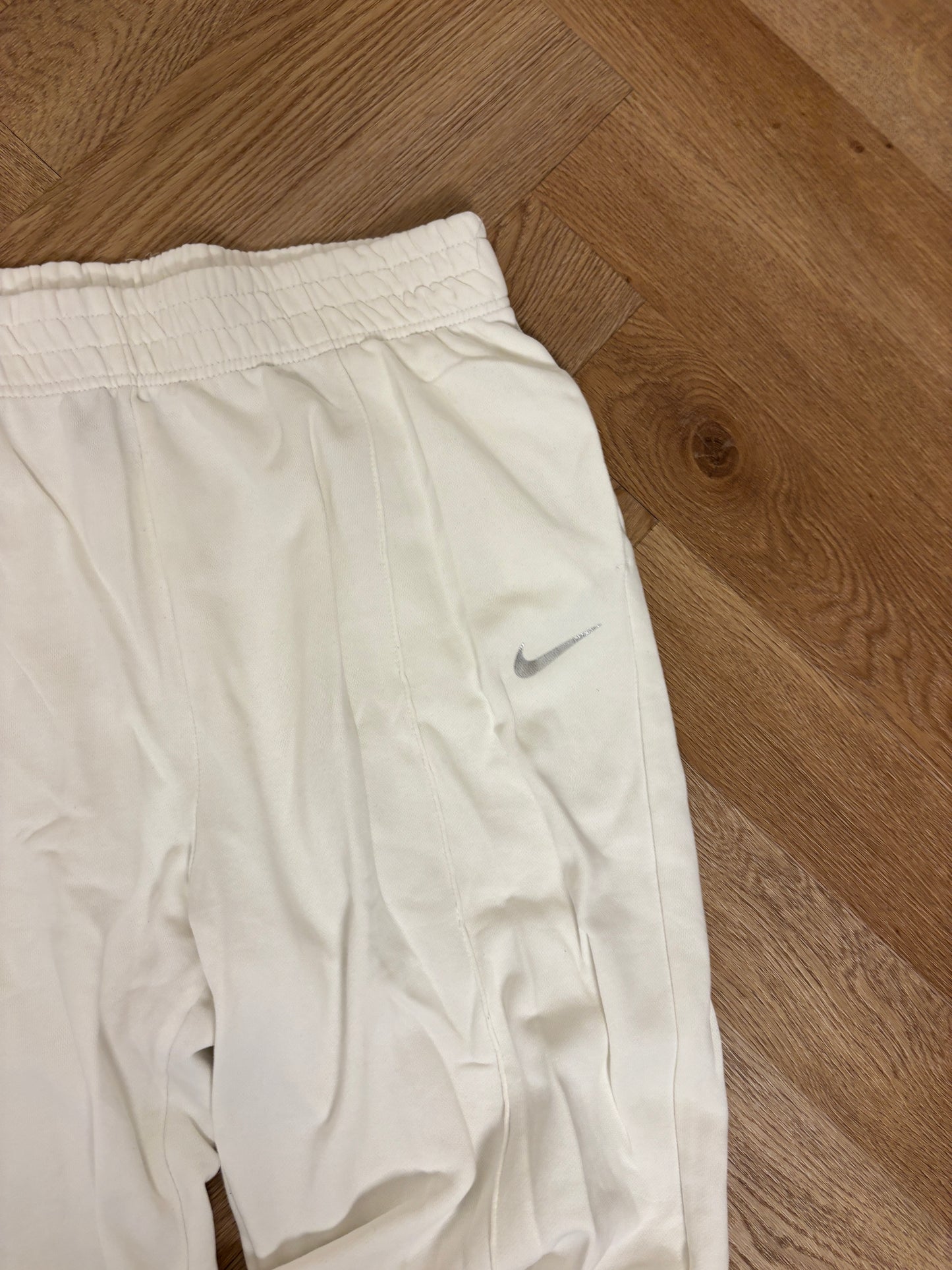NIKE SWEATPANTS HVID (M)