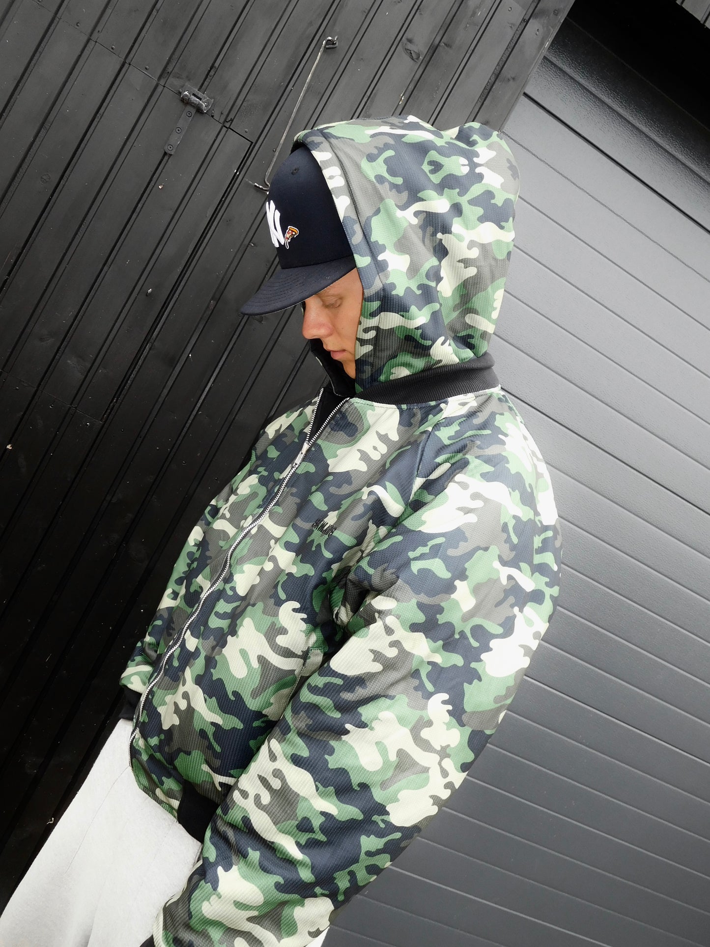 REVERSIBLE CAMO BOMBA