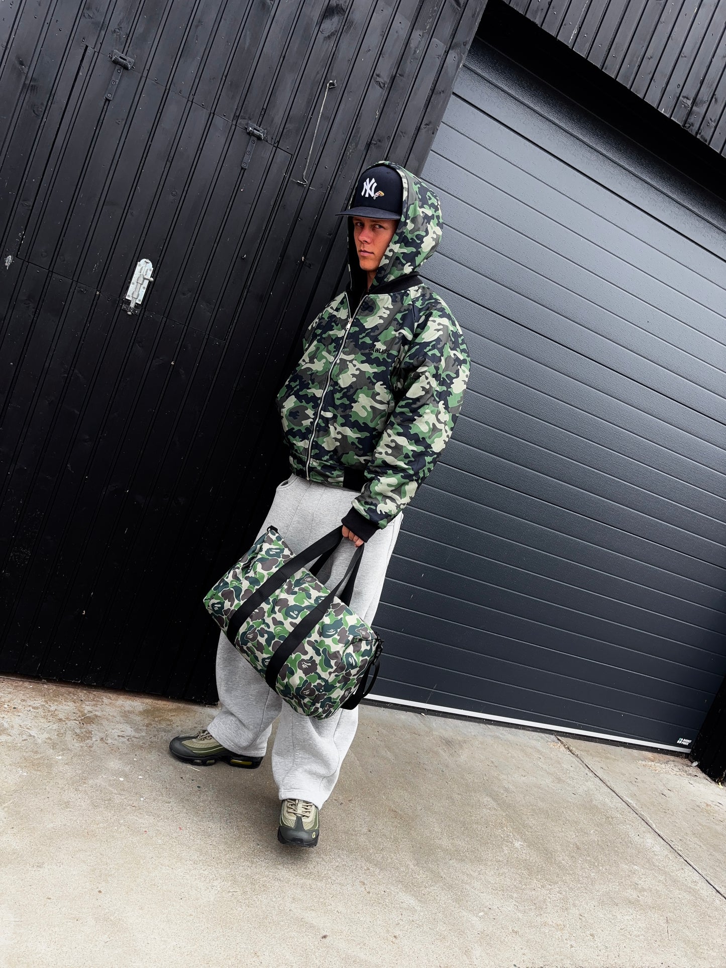 REVERSIBLE CAMO BOMBA
