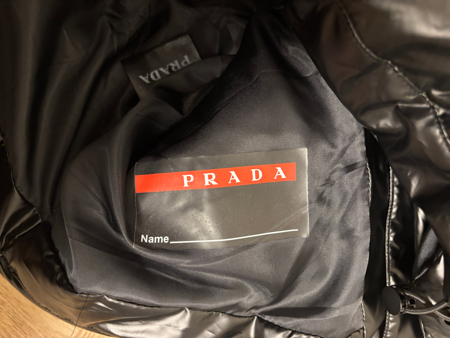 PRADA PUFFER (M)