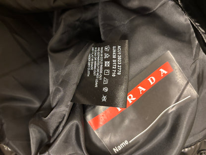 PRADA PUFFER (M)