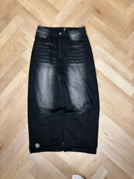 REVERSED BAGGY JEANS (34L)