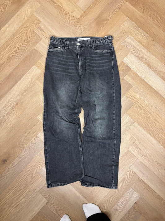 VICINITY JEANS (XL32)